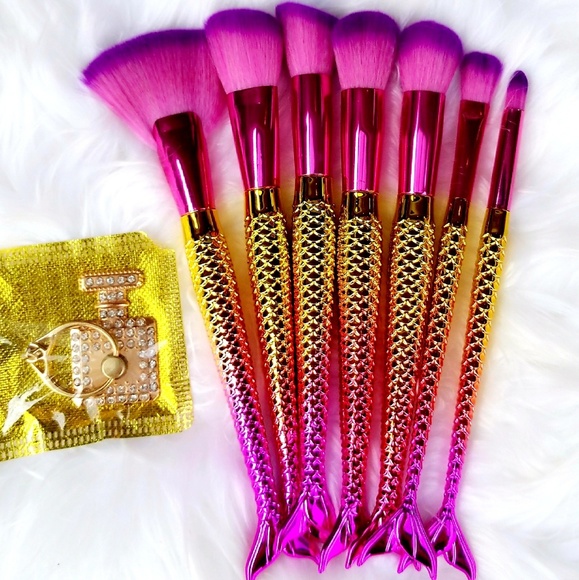 NEW Large 7 piece Mermaid makeup brush set - Picture 5 of 6